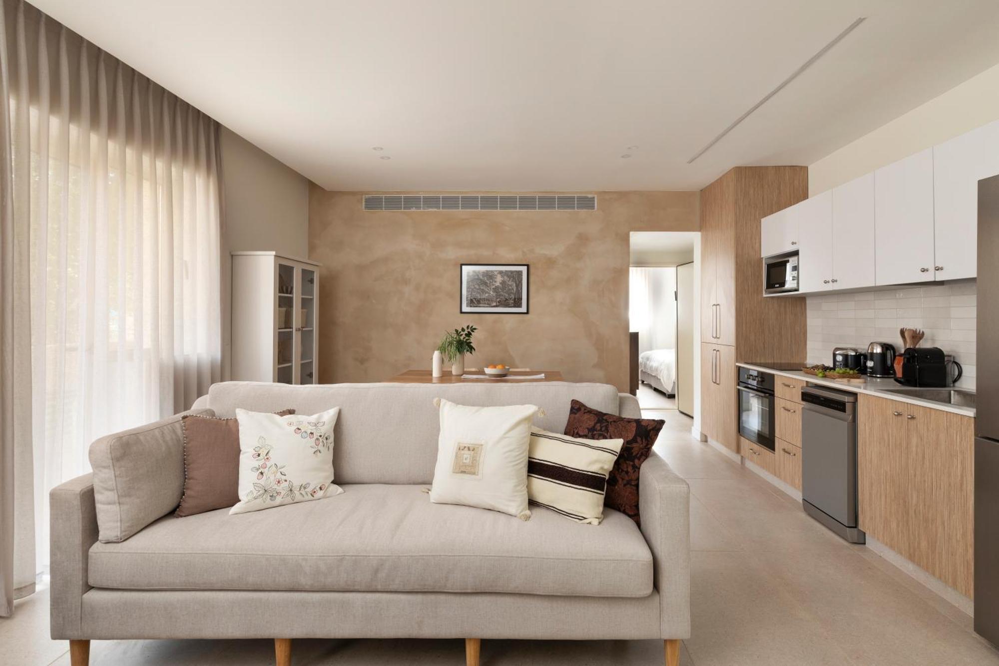 The J - Luxury Apartments By Localz Jerusalén Exterior foto