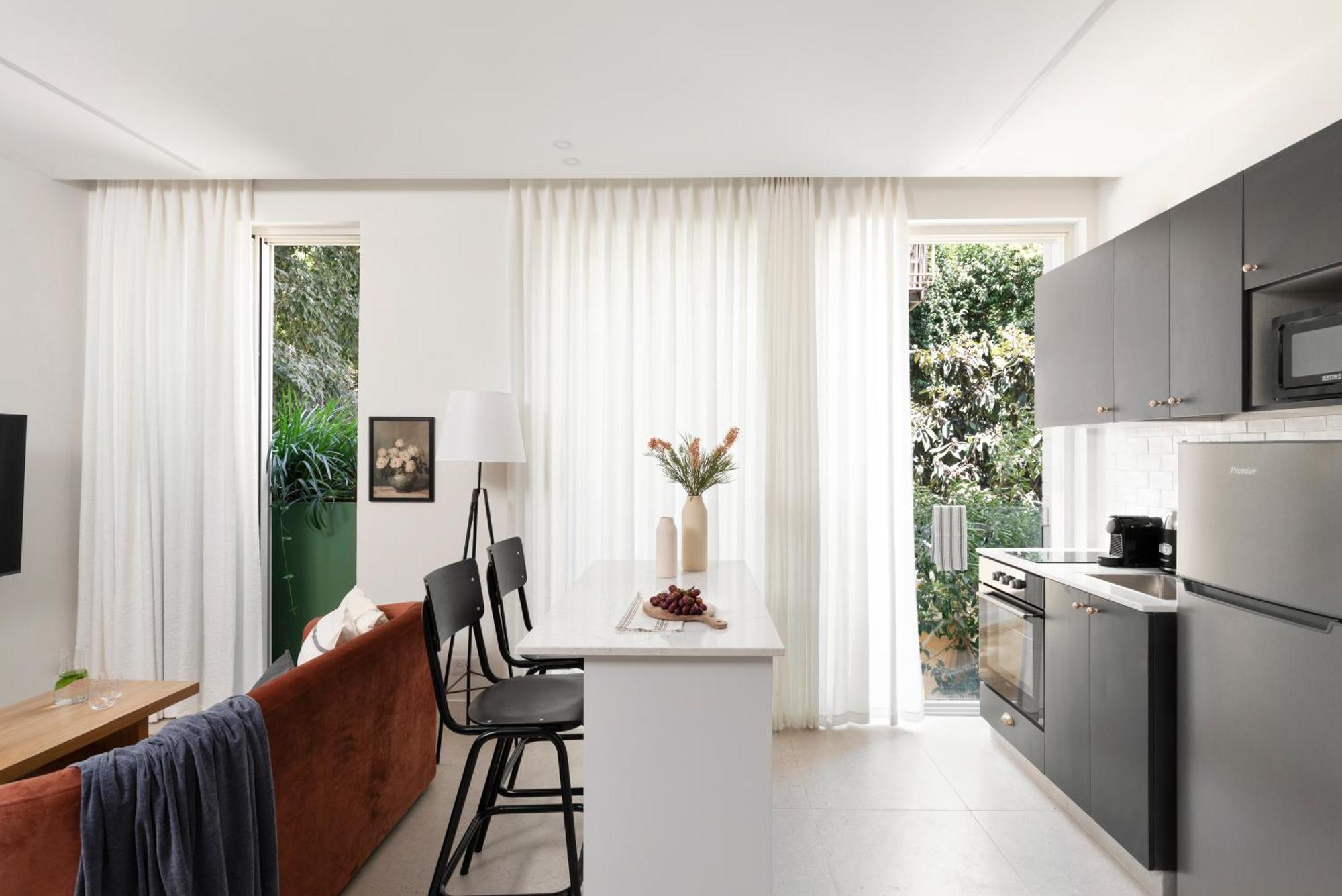 The J - Luxury Apartments By Localz Jerusalén Exterior foto
